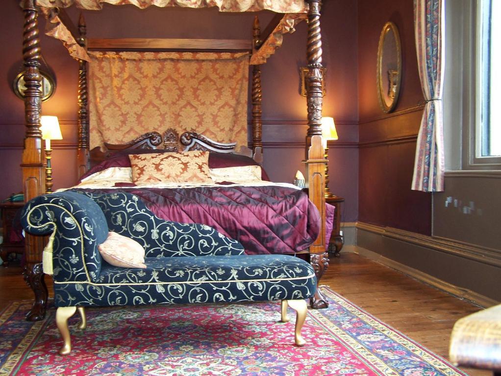 The Retreat Castle Bed & Breakfast Bonnyrigg Ruang foto