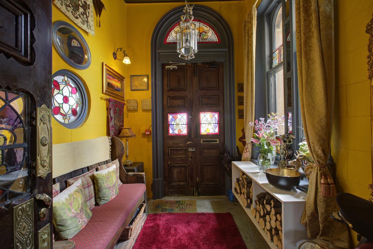 The Retreat Castle Bed & Breakfast Bonnyrigg Bagian luar foto
