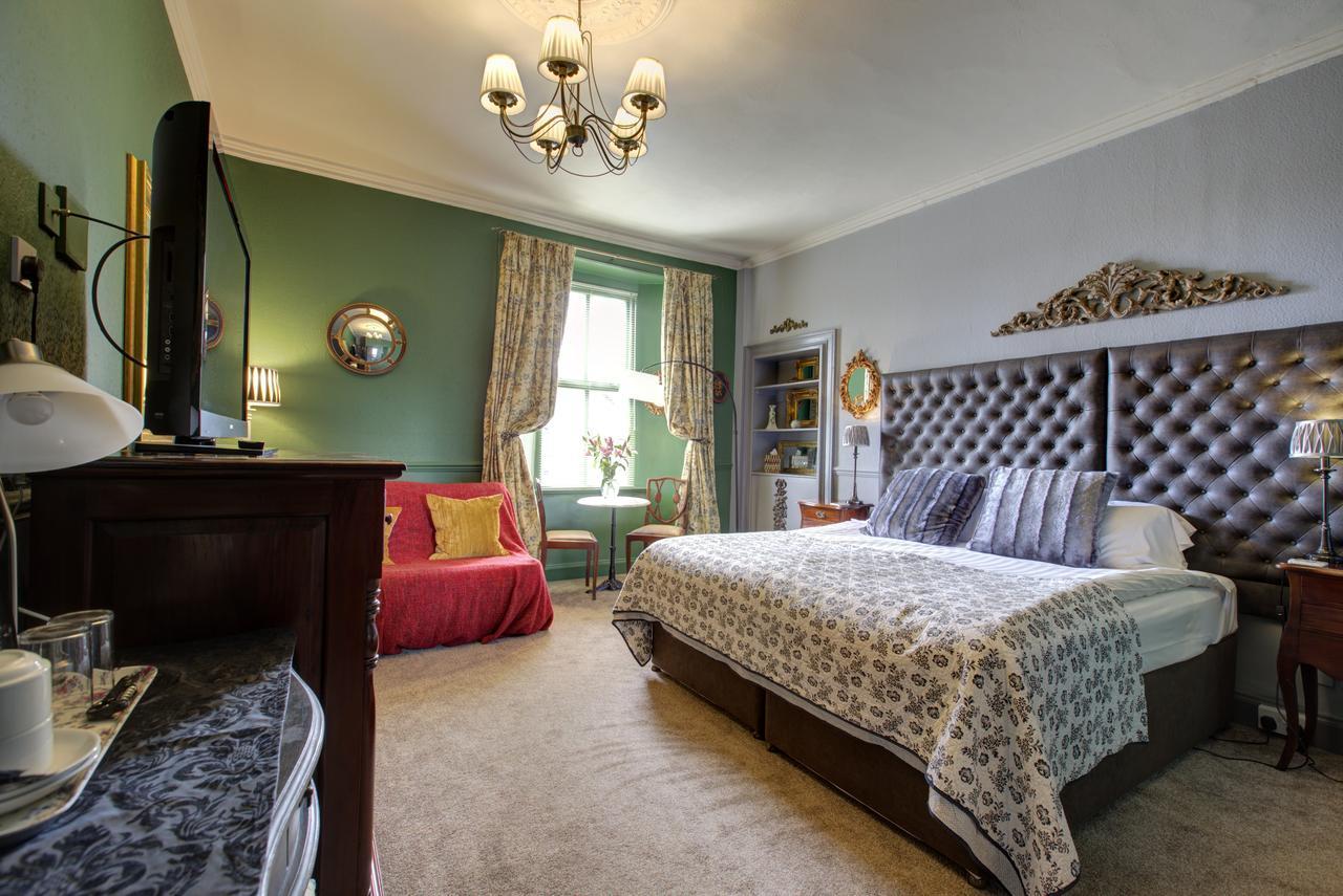 The Retreat Castle Bed & Breakfast Bonnyrigg Bagian luar foto